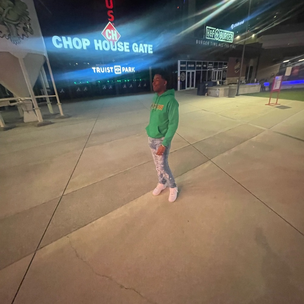 Meet your Posher, Khamari